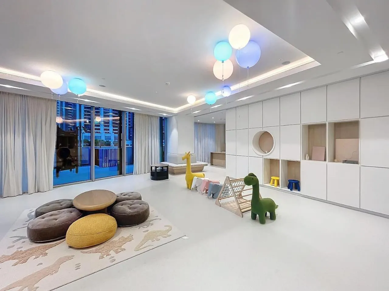 Grande Residence - Two Bed With Burj Khalifa View Dubai Apartment